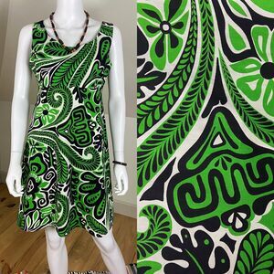 Vintage 60s 70s Miss Elaine Psychedelic Hawaiian Tribal Floral Mini Dress Small